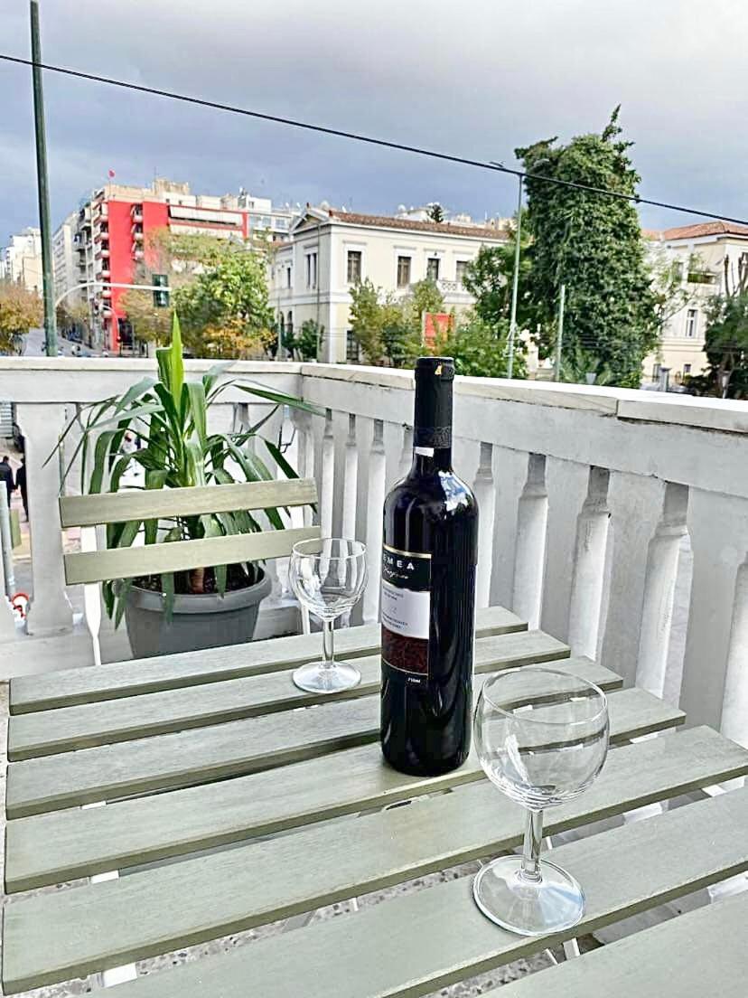 Comfortable Apartment In The City Center 아테네 외부 사진